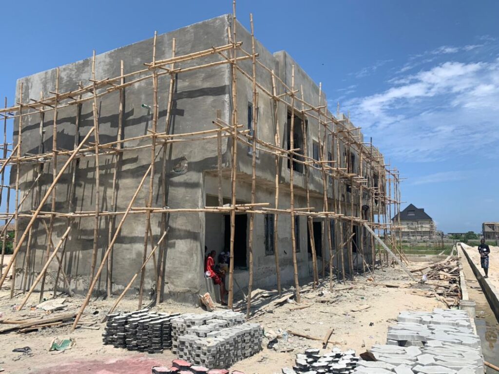 Imperial-Court-Abijo-GRA-3-and-4-bedroom-fully-finished-semi-detached-duplexes-7