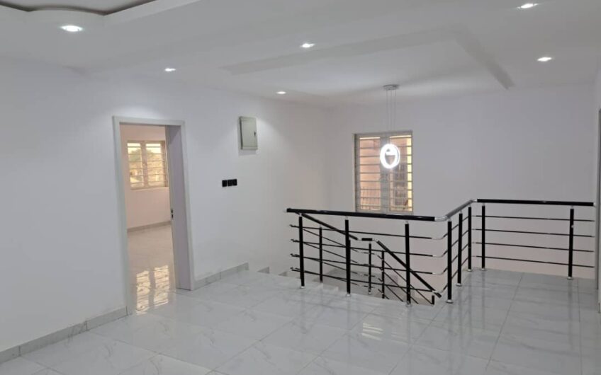 4 BEDROOM TERRACE DUPLEX FOR SALE IN FIDISO ESTATE, ABIJO LEKKI 
