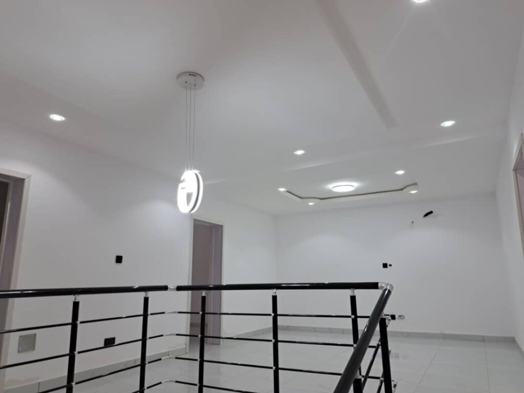 4bedroom-terrace-duplex-for-sale-fidiso-estate-amity-estate-abijo-sangotedo-lekki-8-2