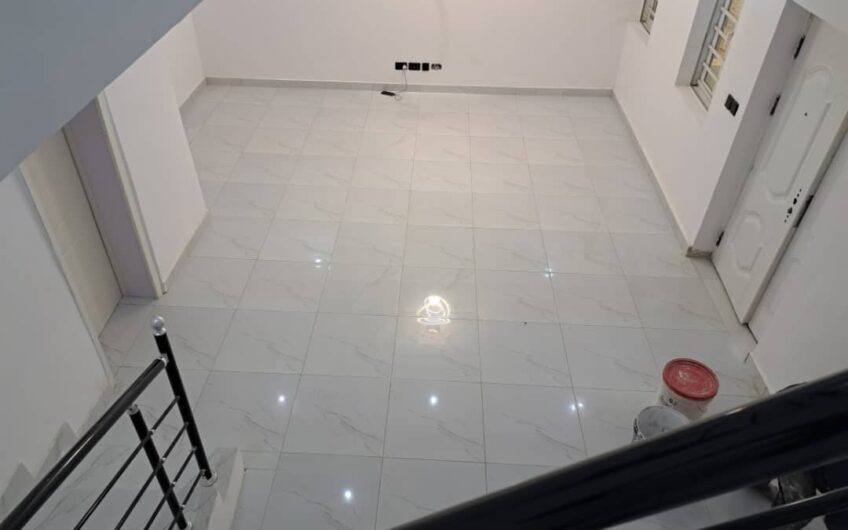 4 BEDROOM TERRACE DUPLEX FOR SALE IN FIDISO ESTATE, ABIJO LEKKI 