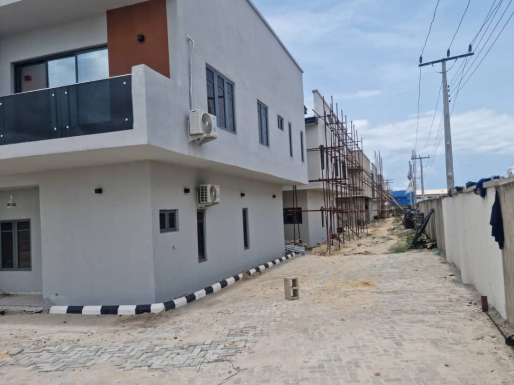 peak-terrace-phase-2-2-and-3-bedroom-terrace-duplex-abijo-lagos-6-