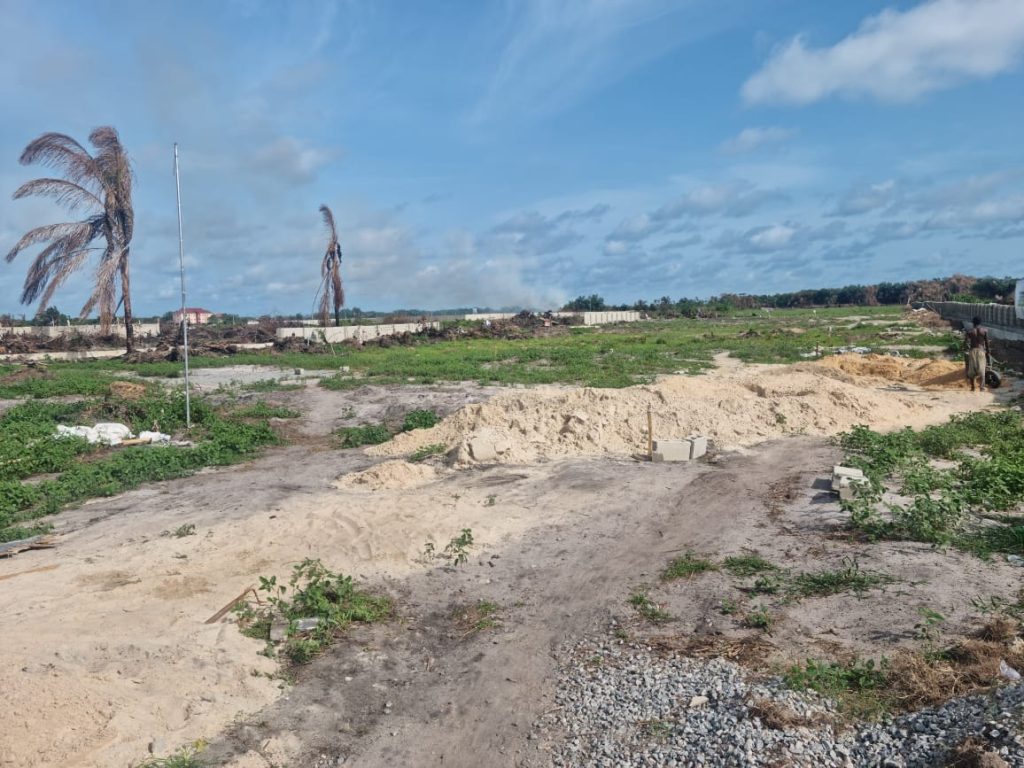 plots-land-peak-luxury-court-monastery-shoprite-road-sangotedo-ajah-lekki-3-